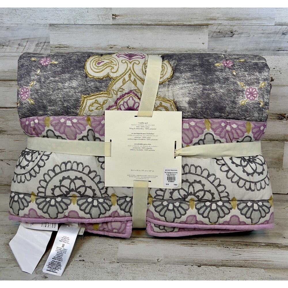 Pottery Barn Alma Quilt Baby Pink Gold Gray Paisley NWT - Picture 2 of 4